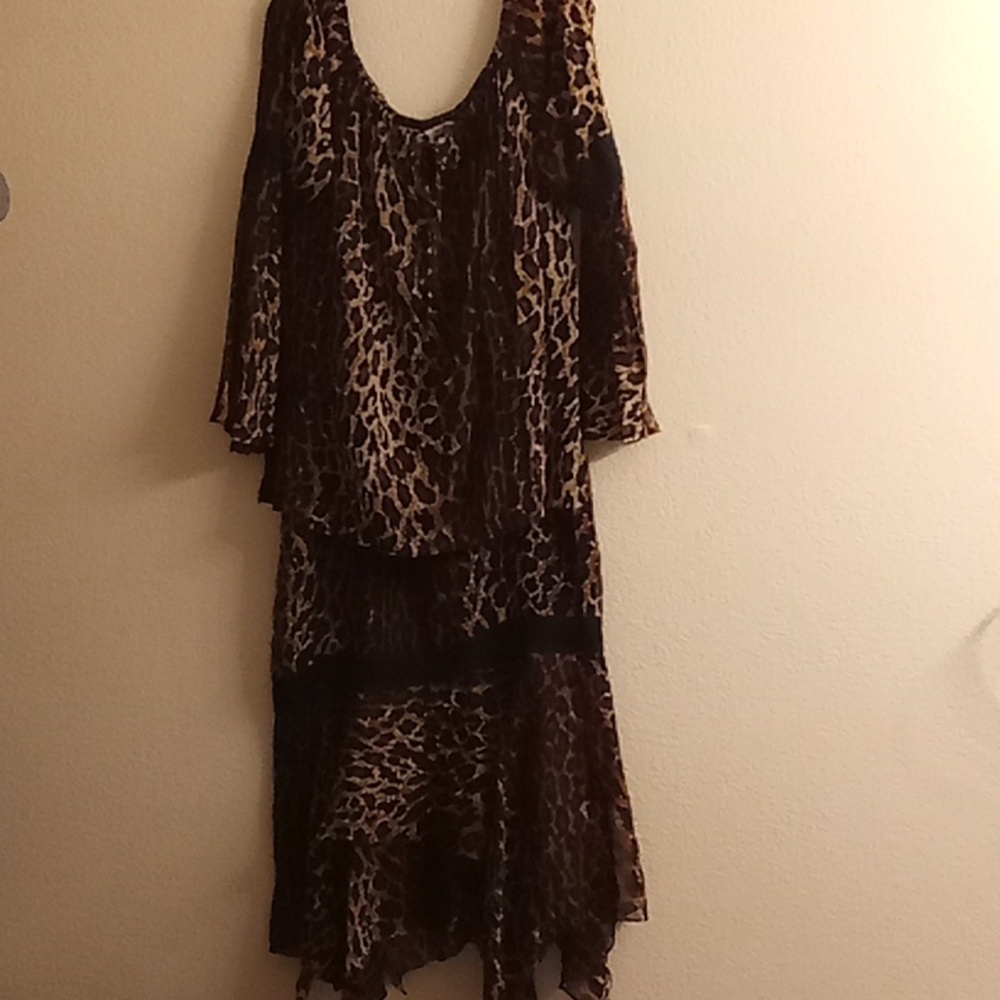 NEW PHOOL Leopard 2 Piece Top Round Neck & Maxi skirt Size M Black-Brown B28 X P